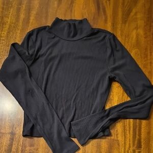 Wilfred Black Ribbed Mock neck Top Sz M